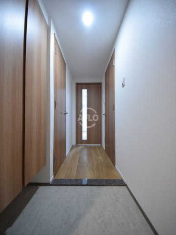 玄関　Y&Rino Residence　玄関