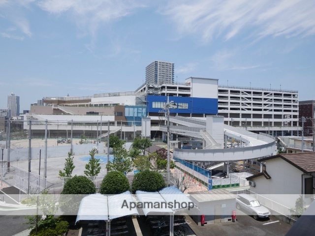 ショッピングセンター　エミテラス所沢（ショッピングセンター）まで660m