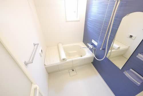 バス・シャワールーム　浴室