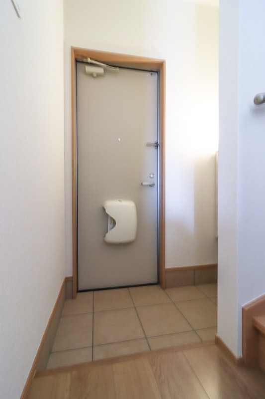 玄関　図面と現状に相違がある場合には現状を優先