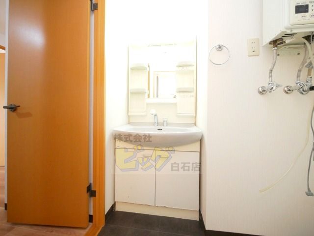 洗面設備　シャンプードレッサー完備しています♪