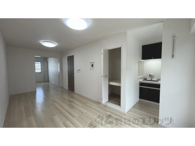 居室・リビング　リビング