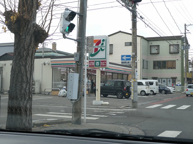 コンビニ　セブンイレブン 福島清明町店（コンビニ）まで121m