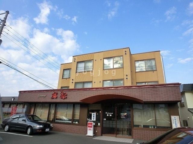 飲食店　レストラン太朗（飲食店）まで496m