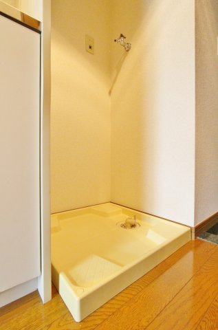 洗面設備　参考写真（同物件別部屋）