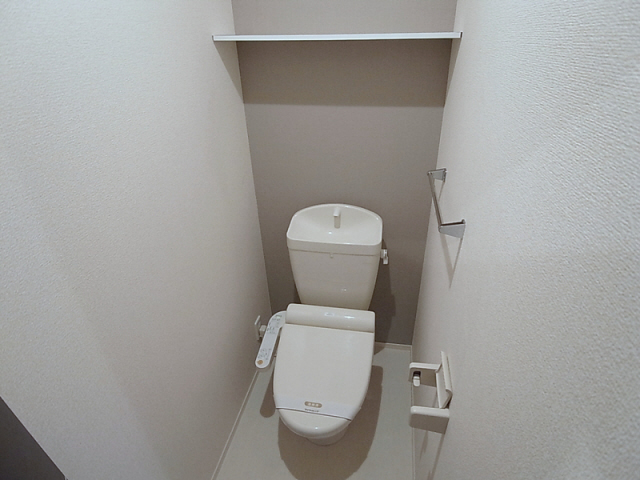 トイレ　ウォシュレット