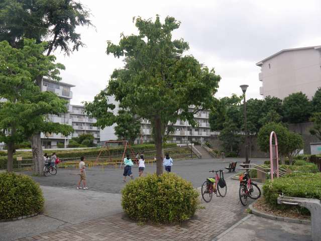 公園　谷津田原公園（公園）まで926m