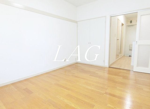 居室・リビング　洋室のお部屋です。