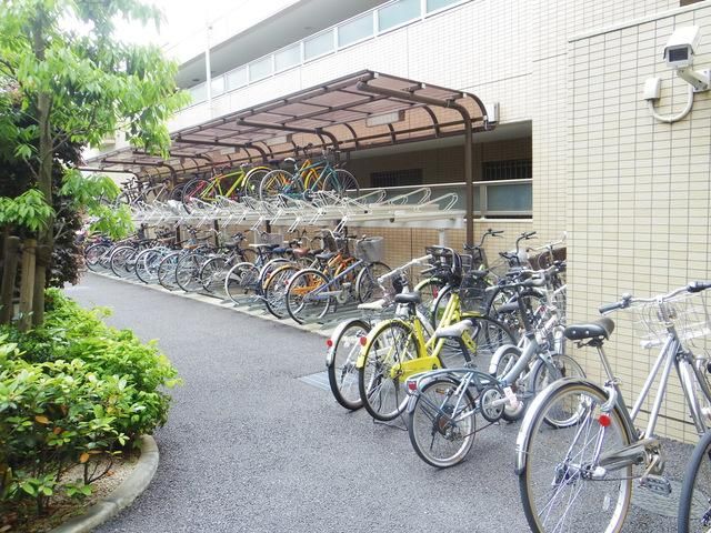 駐車場　駐輪場