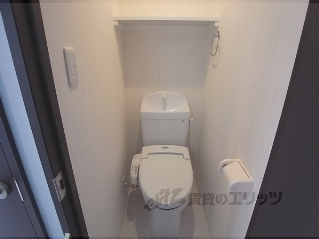 トイレ　同タイプマンションの写真です。