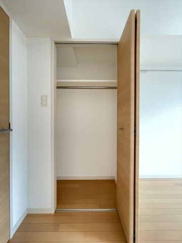 収納　※別部屋の参考画像です
