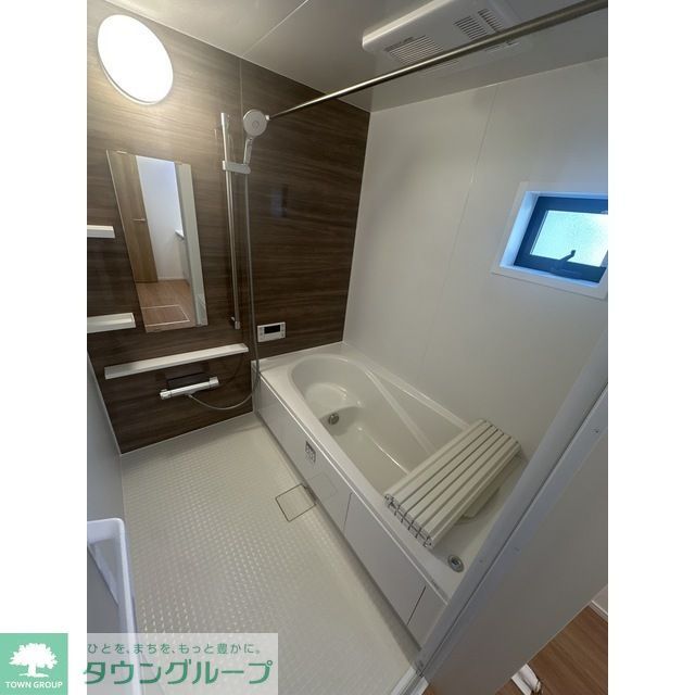 バス・シャワールーム　同会社施工参照　現状優先