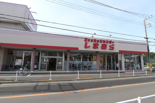 ショッピングセンター　ファッションセンターしまむら東大和店（ショッピングセンター）まで451m