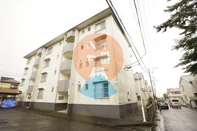 建物外観　ネット無料。サニーコートマンションの外観です