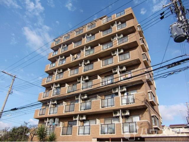 建物外観　タイル張りのおしゃれな外観です！