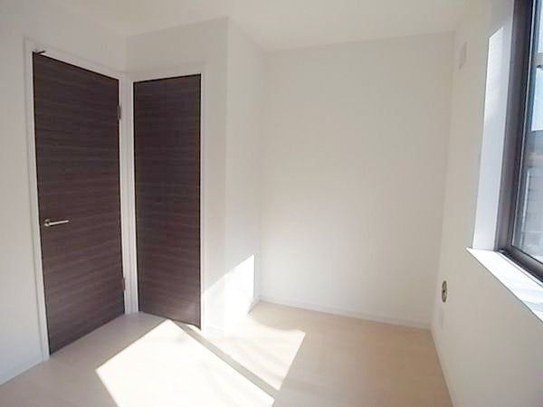 その他部屋・スペース　★居室・２面採光★