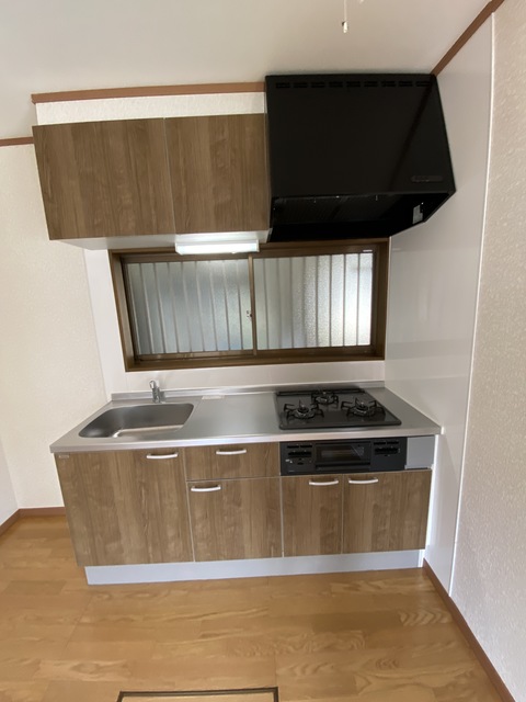 キッチン　お料理はかどる３口システムキッチン。