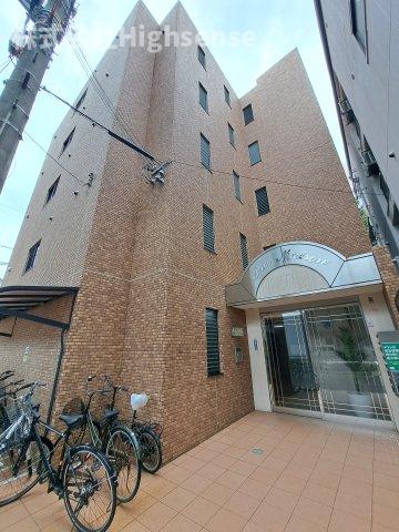 建物外観　外観は落ち着いています