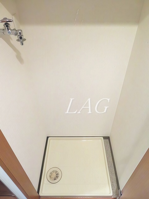 その他設備　室内洗濯機置き場になります。