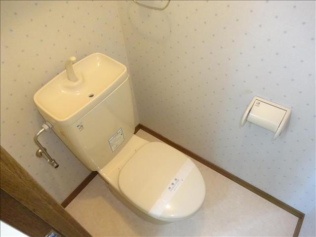 トイレ　コンセントあり洋式トイレ