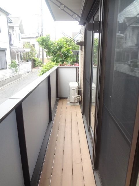 バルコニー　こちらは１階の参考写真です