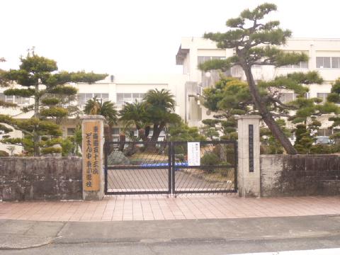 スーパー　バロー袋井店（スーパー）まで28m