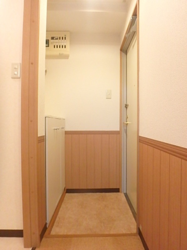玄関　図面と現状に相違がある場合には現状を優先