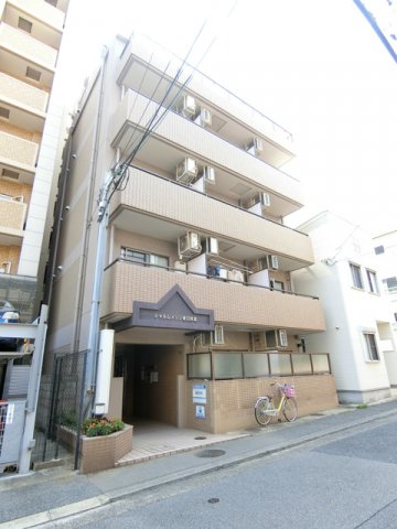 建物外観　外観は落ち着いています