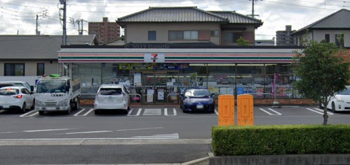 コンビニ　セブンイレブン 高松木太中央公園前店（コンビニ）まで211m
