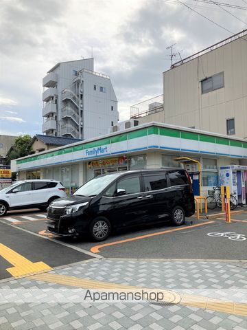 コンビニ　ファミリーマート堺櫛屋町東二丁店（コンビニ）まで741m
