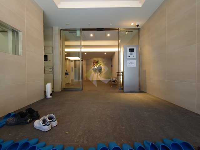エントランス　リライフ浅草店