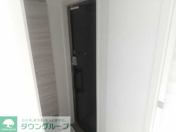 玄関　★お部屋探しは株式会社タウンハウジング東京まで★