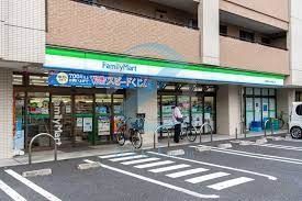 コンビニ　ファミリーマート中葛西清砂大橋通り店（コンビニ）まで140m