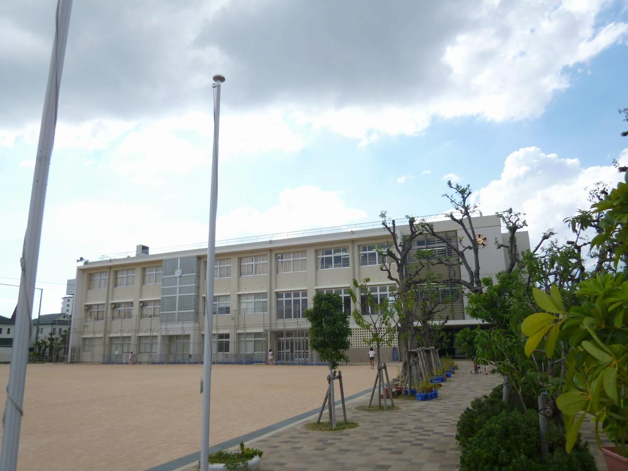 小学校　西宮市立　津門小学校（小学校）まで497m