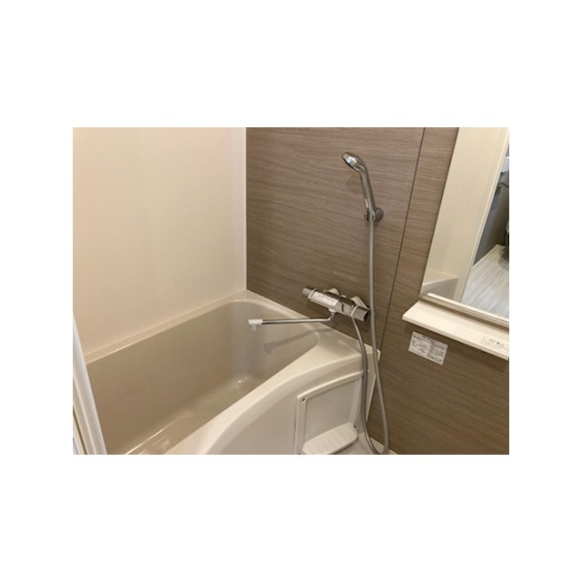 バス・シャワールーム　バス※別部屋参考写真