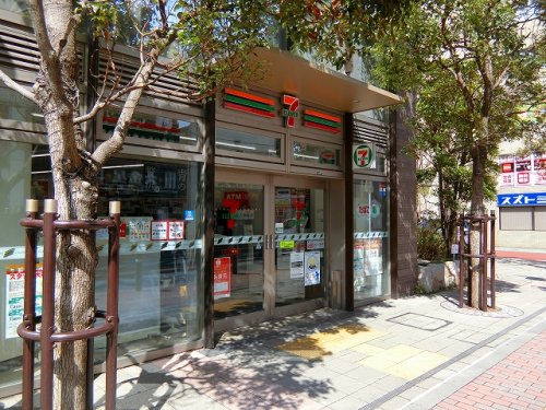 コンビニ　セブンイレブン 市川八幡3丁目店（コンビニ）まで88m