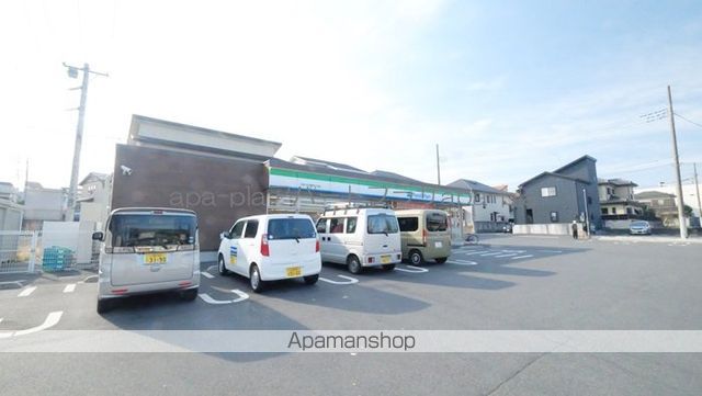 コンビニ　ファミリーマート川越小仙波２丁目店（コンビニ）まで688m