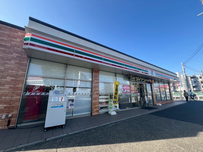 コンビニ　セブンイレブン 横浜十日市場西店（コンビニ）まで169m