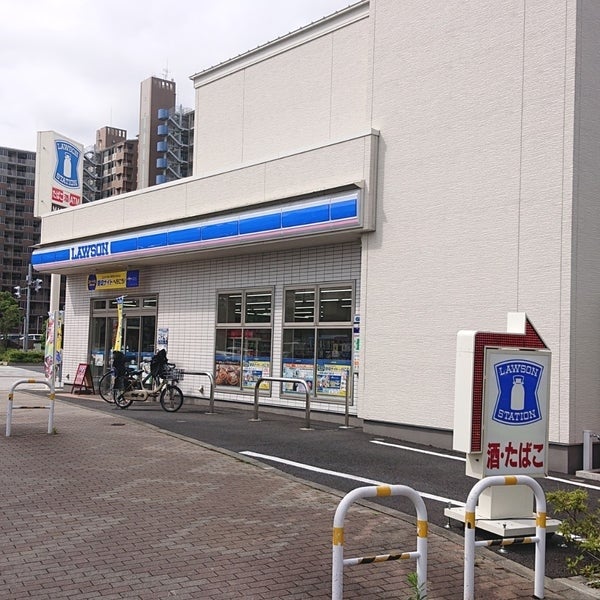 コンビニ　ローソン 小松川三丁目店（コンビニ）まで569m