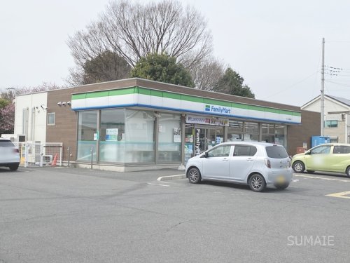 コンビニ　ファミリーマートさいたま蓮沼店（コンビニ）まで121m