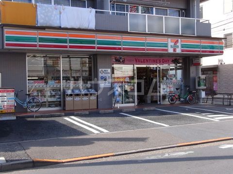 コンビニ　セブン‐イレブン 蓮根店（コンビニ）まで988m
