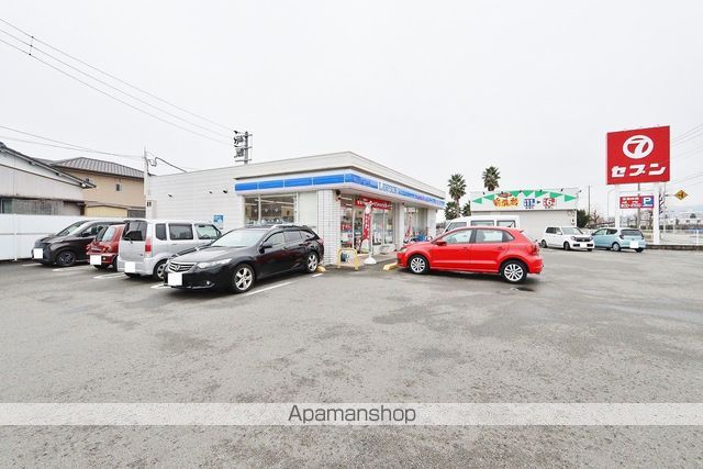 コンビニ　ローソン鳴門木津野店（コンビニ）まで708m