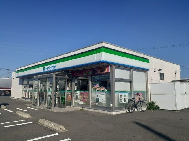 コンビニ　ファミリーマート石巻中浦店（コンビニ）まで600m