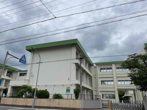 小学校　刈谷市立住吉小学校（小学校）まで700m