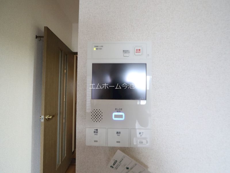 セキュリティ　TVモニター付インターホン