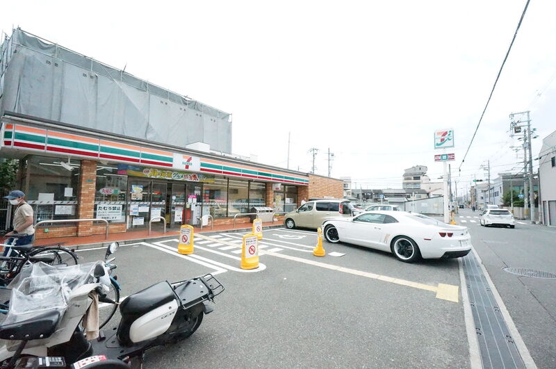 コンビニ　セブンイレブン大阪喜連5丁目店（コンビニ）まで484m