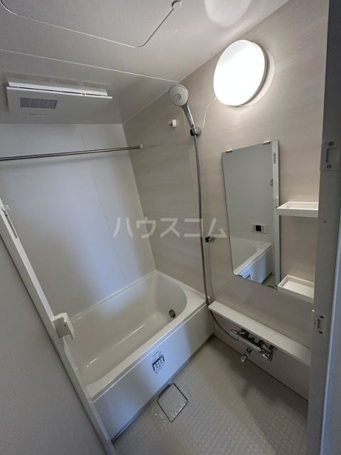 ブランシエスタ新丸子リバーフロントの風呂写真