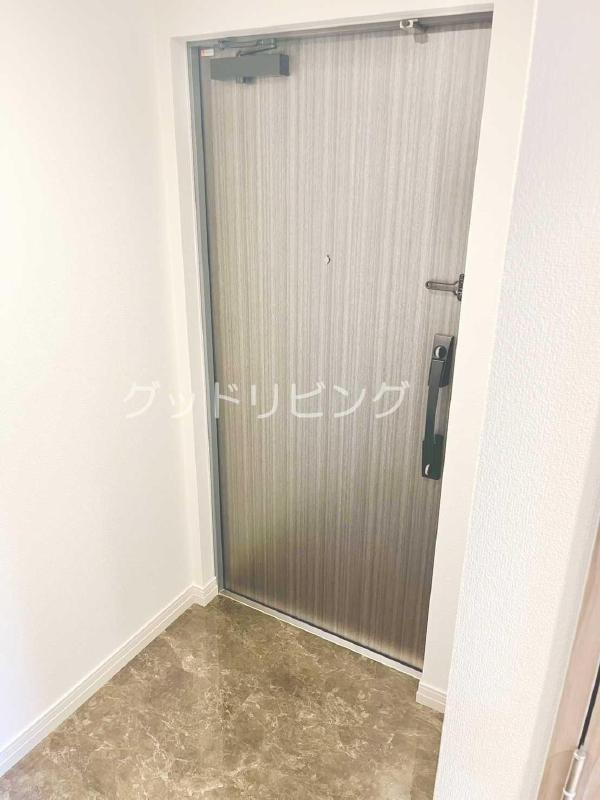S-RESIDENCE千住大橋broadの玄関写真