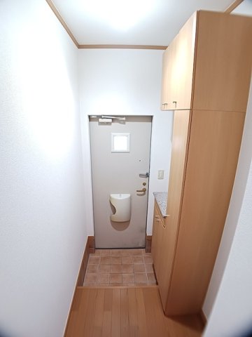 玄関　シンプルで使いやすい玄関です