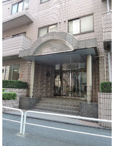 エントランス　リエール市ヶ谷